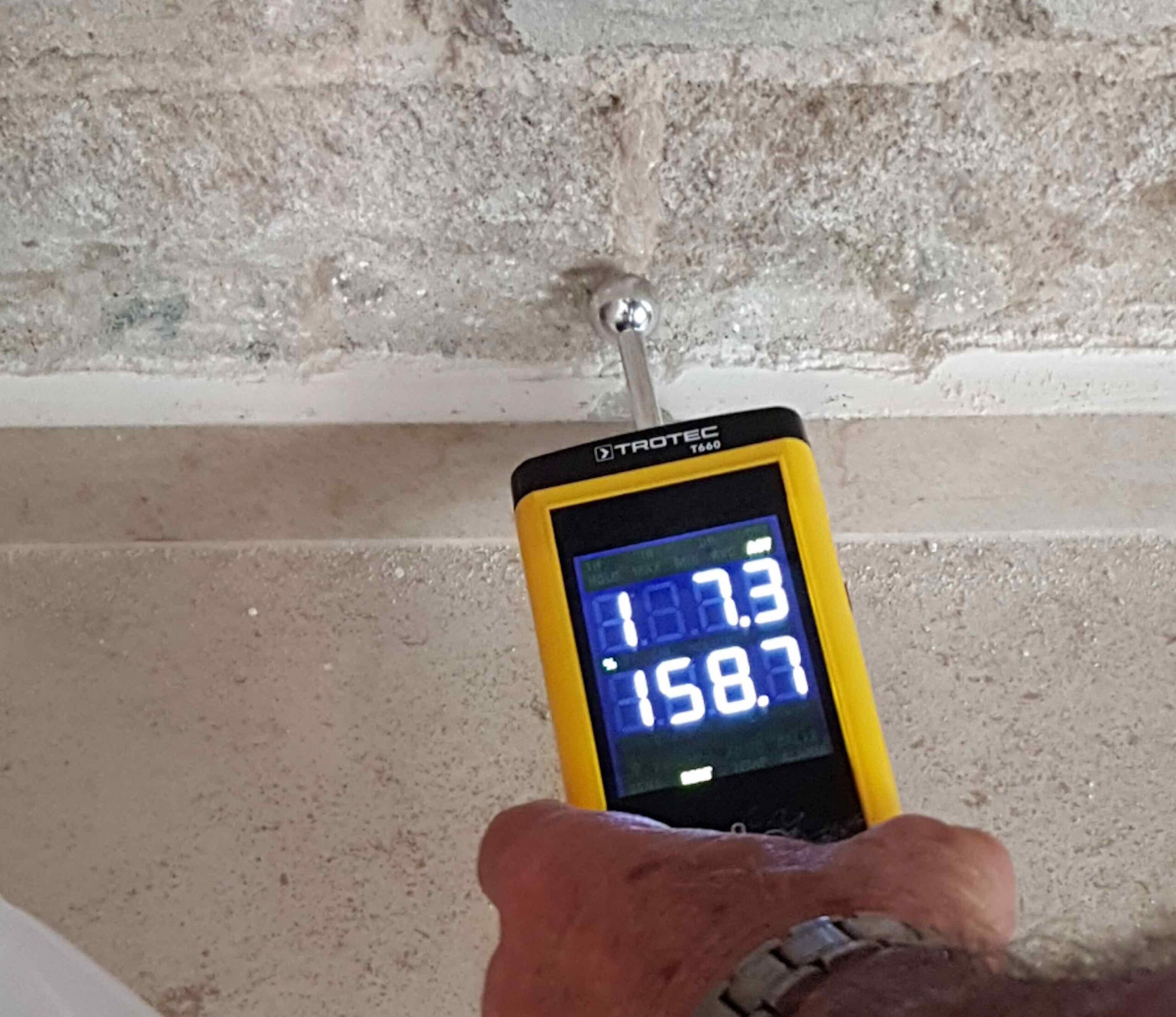 Moisture Meter Water Damage Restoration Long Beach